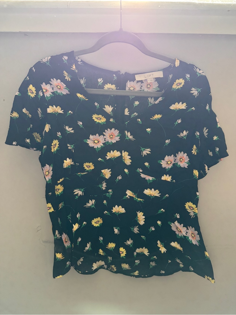 LOFT Black Floral Scoop-Neck Short-Sleeve Blouse
